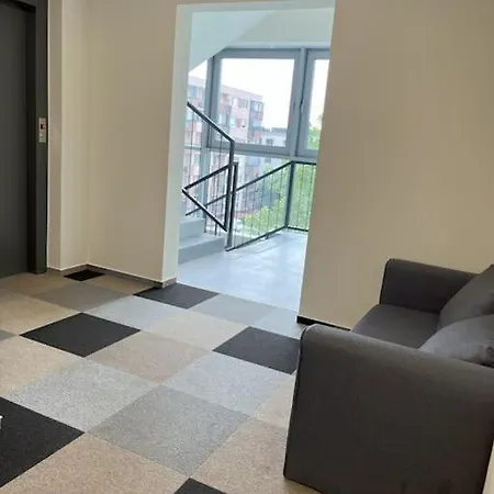 Moderny Apartman S Terasou Братислава