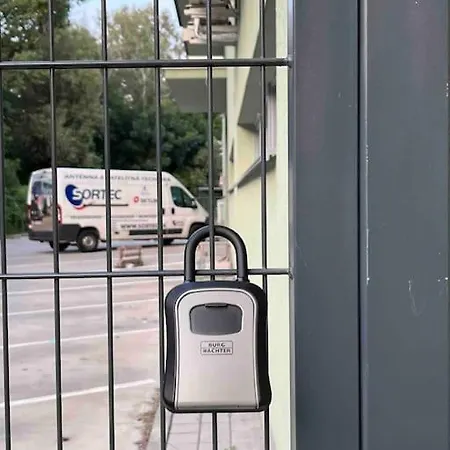 Апартаменты Moderny Apartman S Terasou *