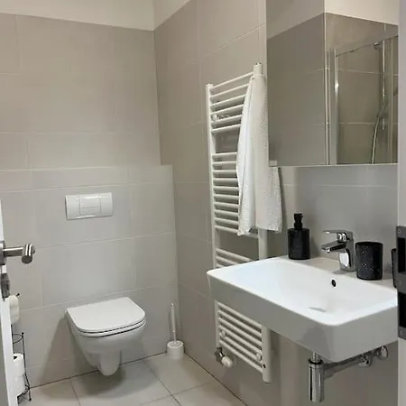Appartamento Moderny Apartman S Terasou *